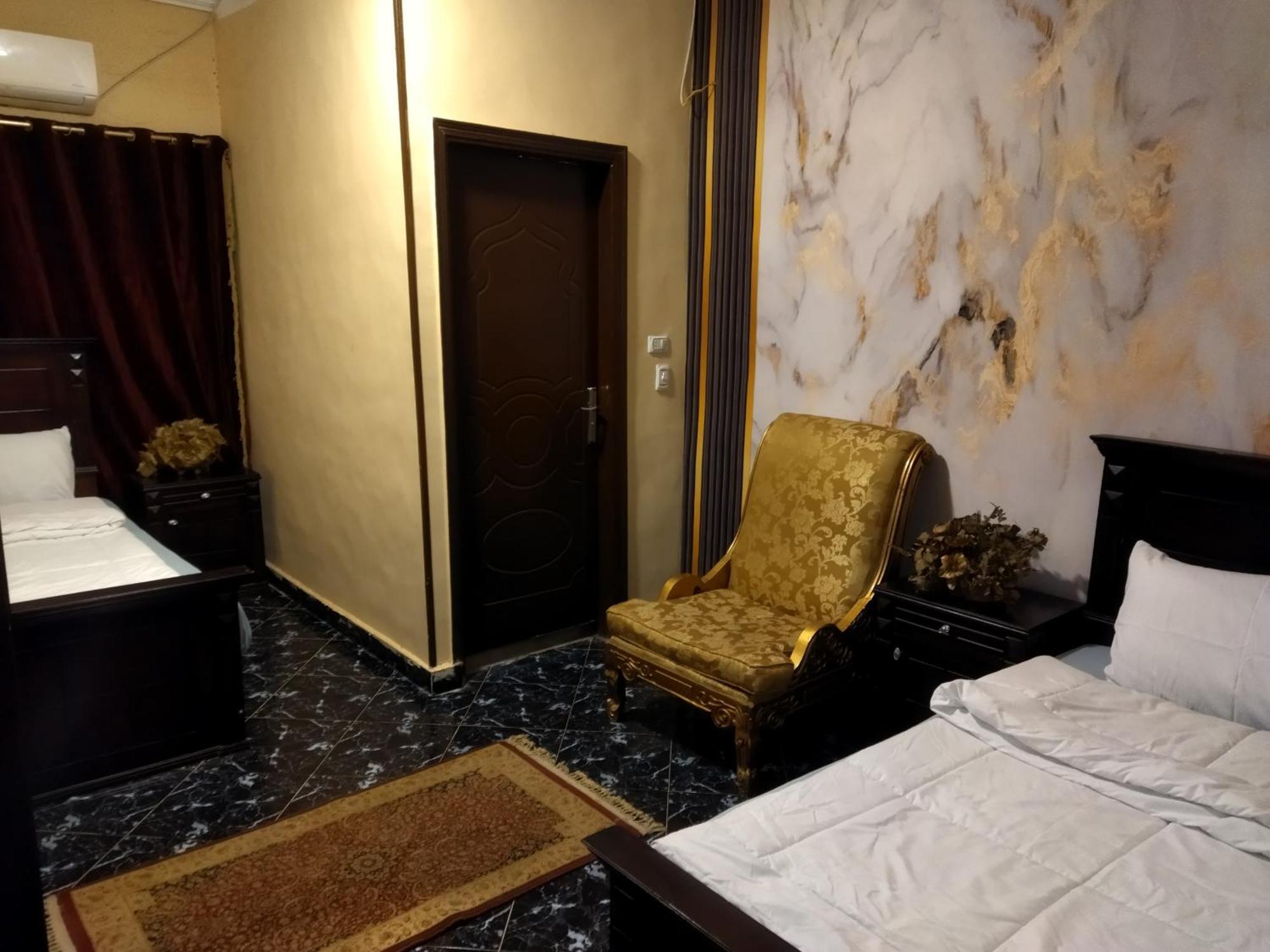 Best Four Pyramids View Kafrat al Jabal Room photo